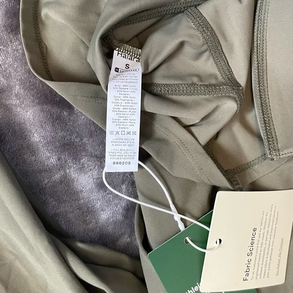 HALARA Green Zip-Up Athletic Top - Picture 3 of 3